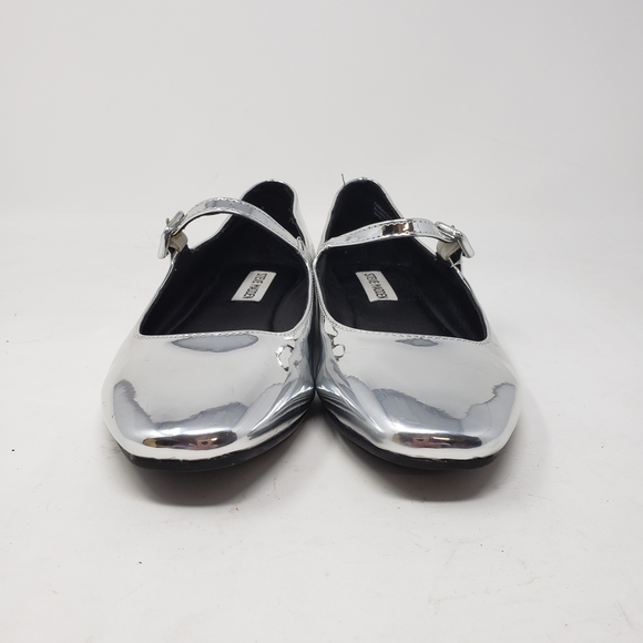 Steve Madden Caddie Metallic Silver Mary Jane Flats Size 8 - Picture 2 of 7